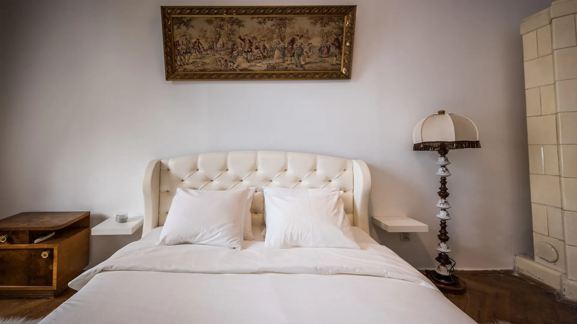 Heaven Eleven Apartments - Old Town Krakow 0*,  Poland