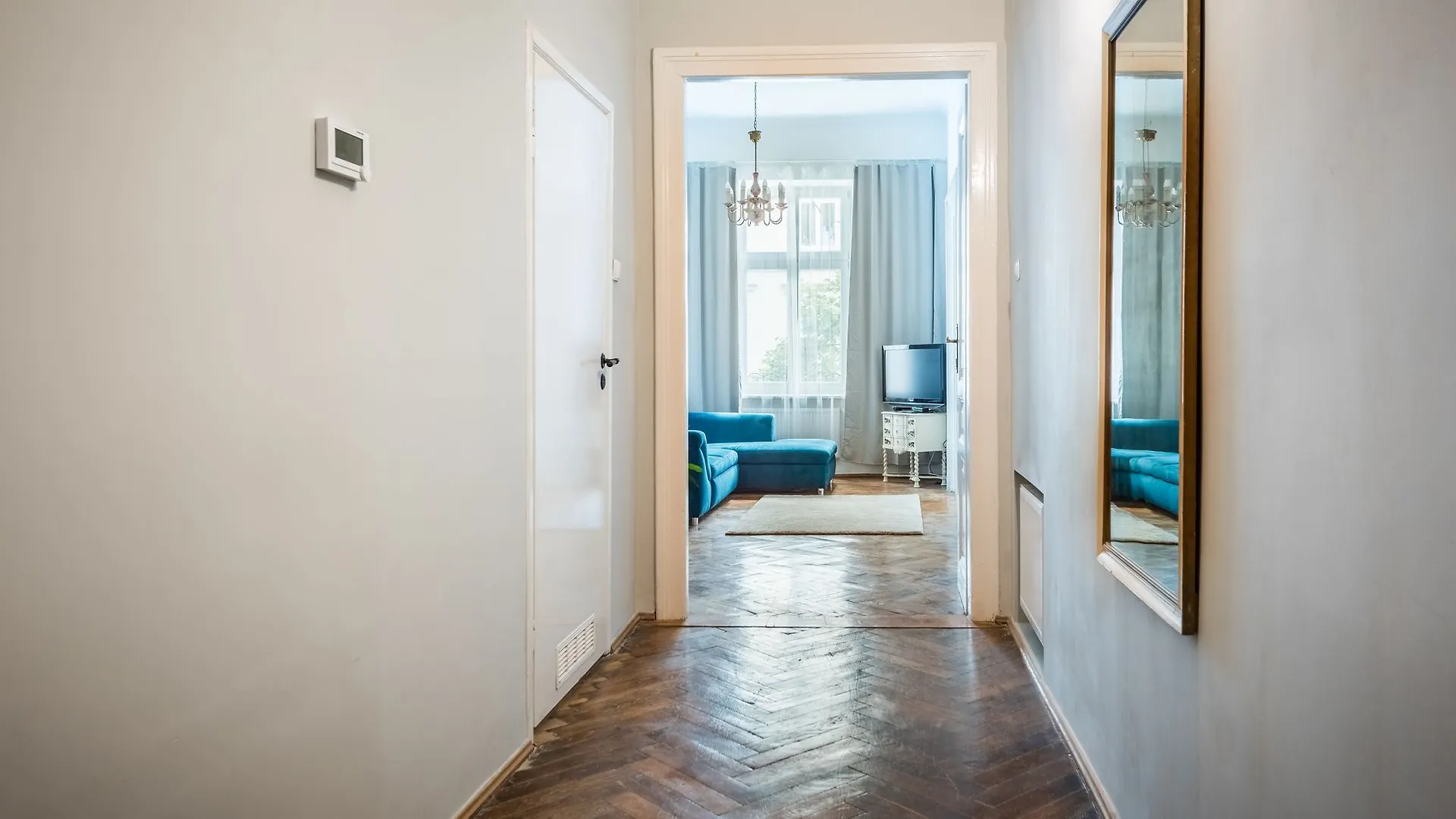 Heaven Eleven Apartments - Old Town Krakow Poland